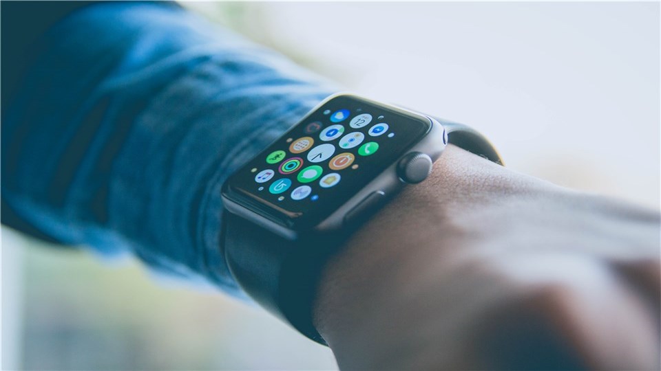 腕にAppleWatch