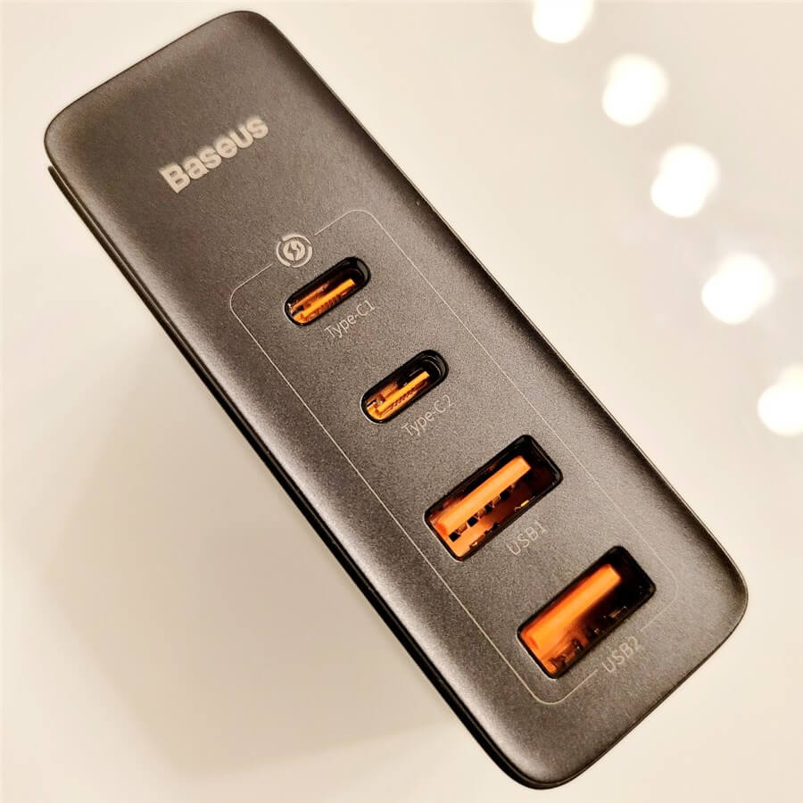 Baseus GaN2Pro Quick Chargerのポート