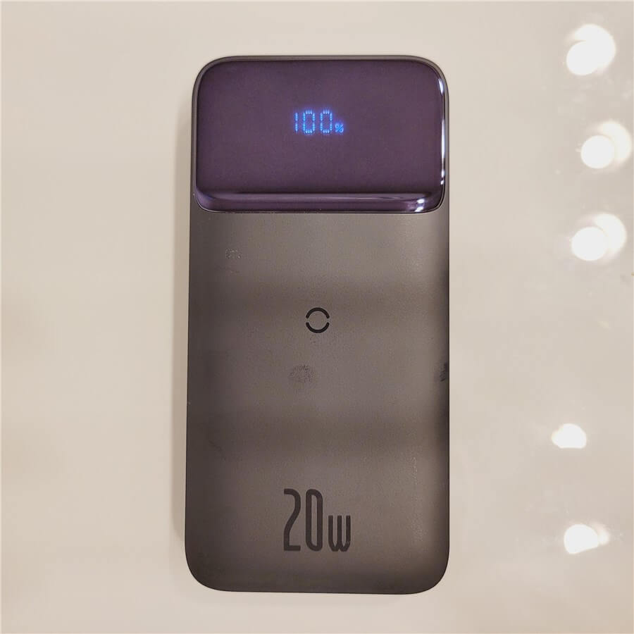 Baseus ワイヤレスモバイルバッテリー 10,000mAh