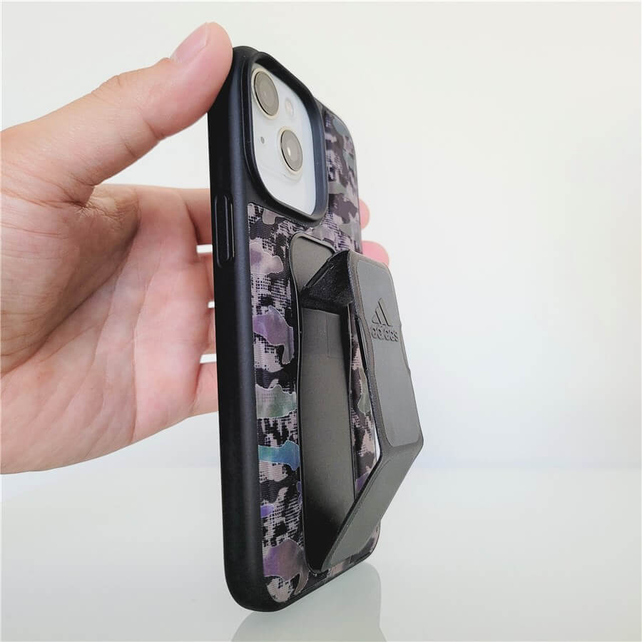 adidas Grip Case